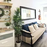 Cozy And Beautiful Flat In Great Location! Διαμέρισμα