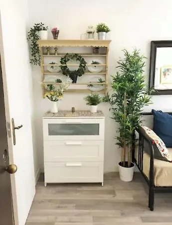 Διαμέρισμα Cozy And Beautiful Flat In Great Location!