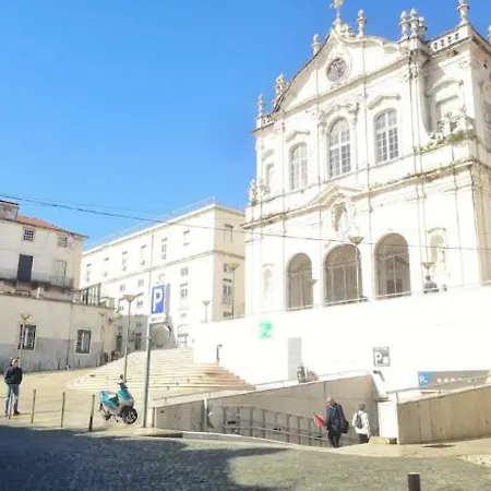 Cozy And Beautiful Flat In Great Location! * Lisbona